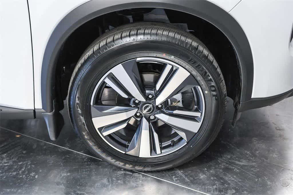 Thumbnail: 2025 Nissan Rogue - 12