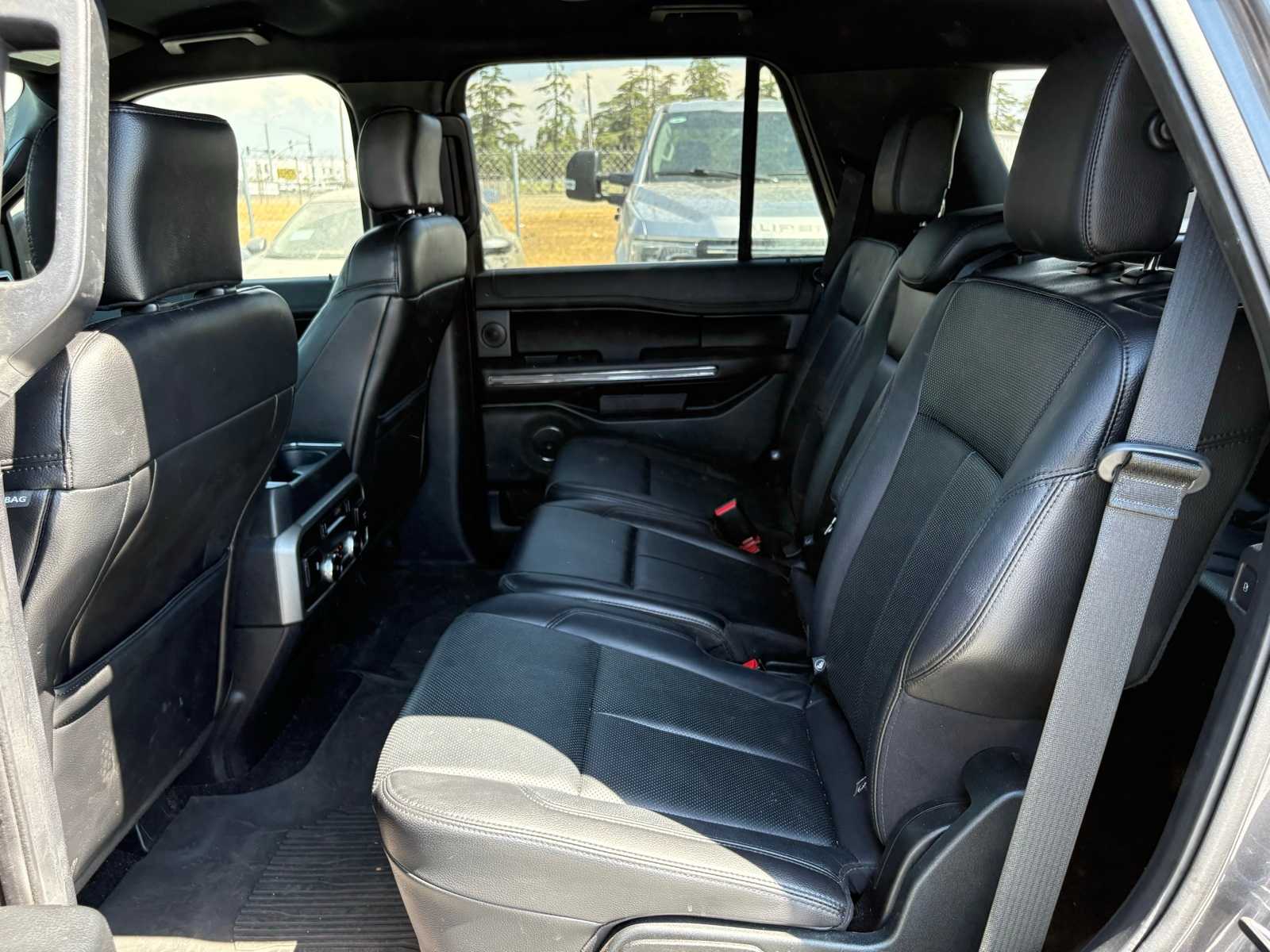 Thumbnail: 2018 Ford Expedition - 4