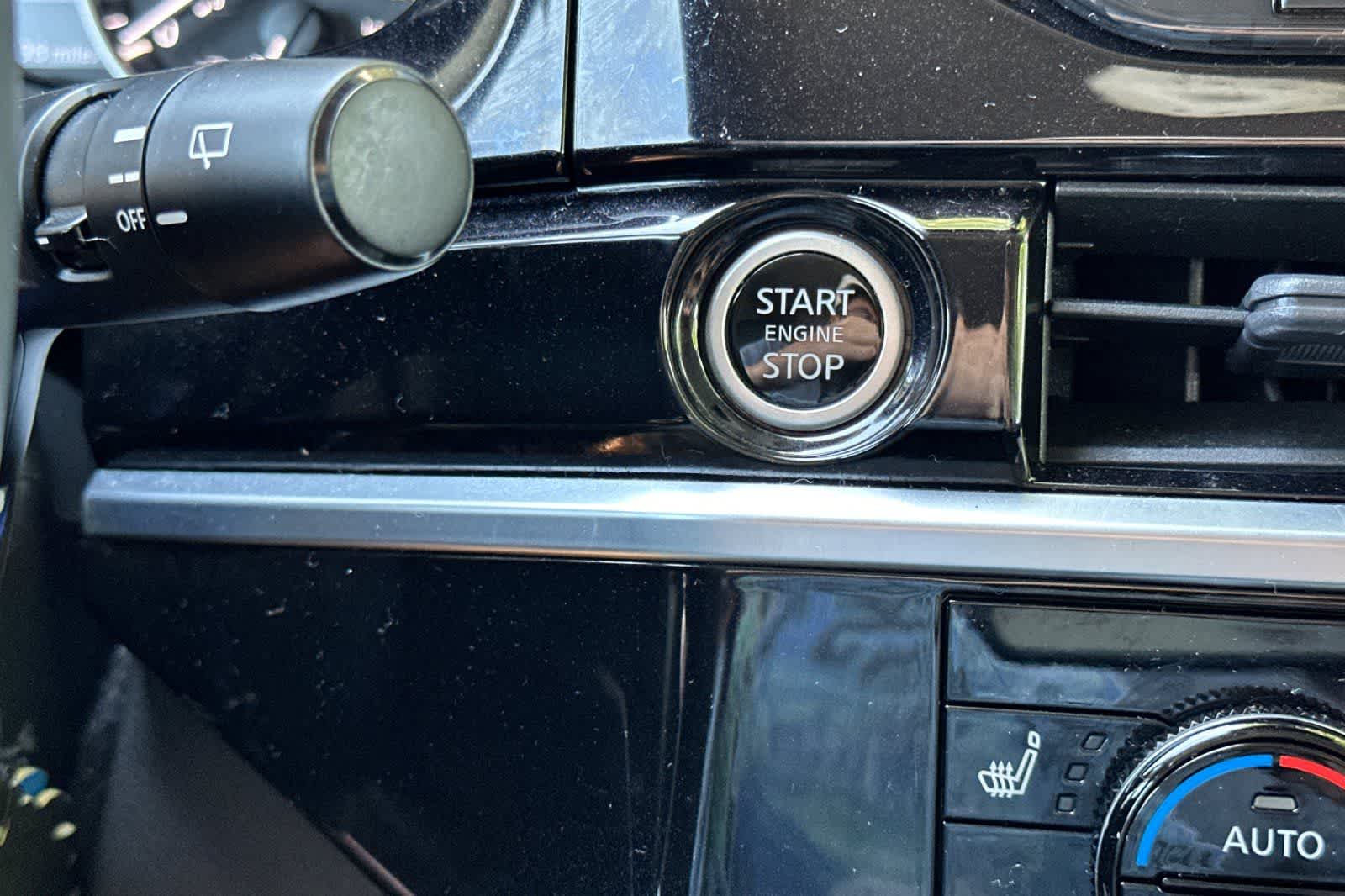 Thumbnail: 2023 Nissan Pathfinder - 26