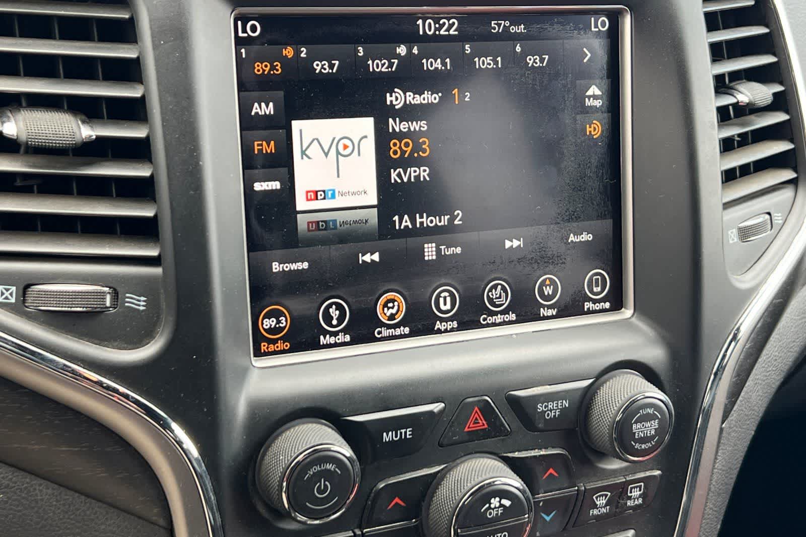 Thumbnail: 2018 Jeep Grand Cherokee - 20