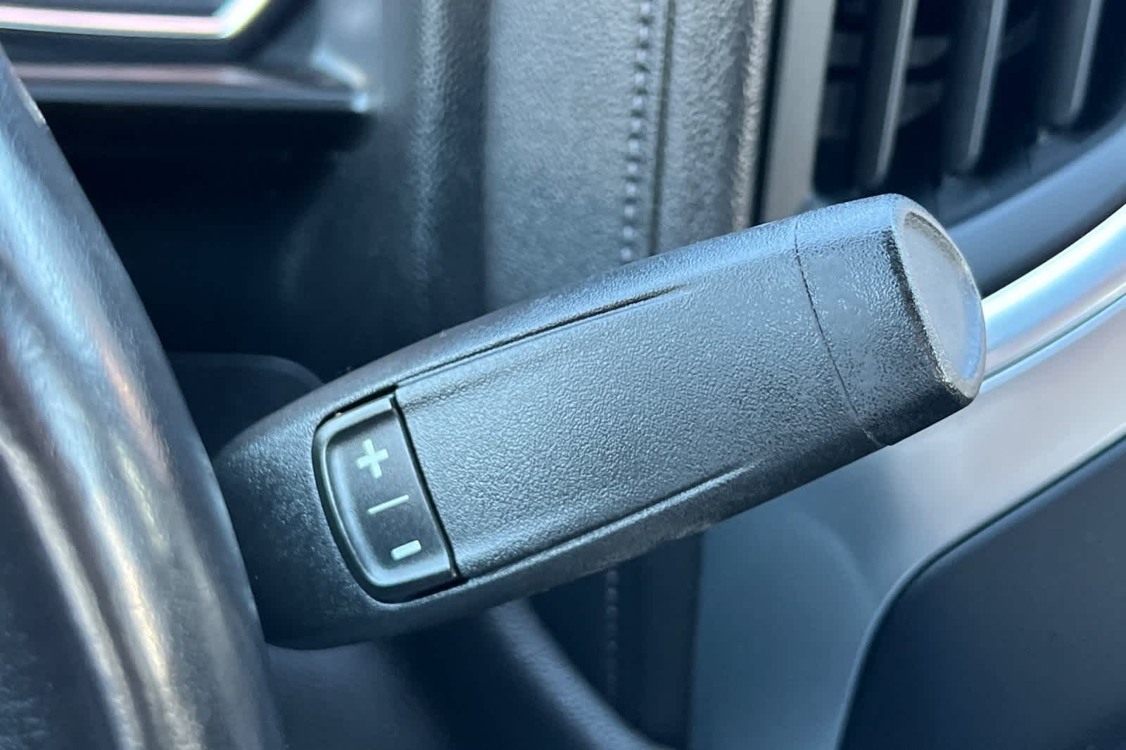 Thumbnail: 2020 Chevrolet Silverado 1500 - 26