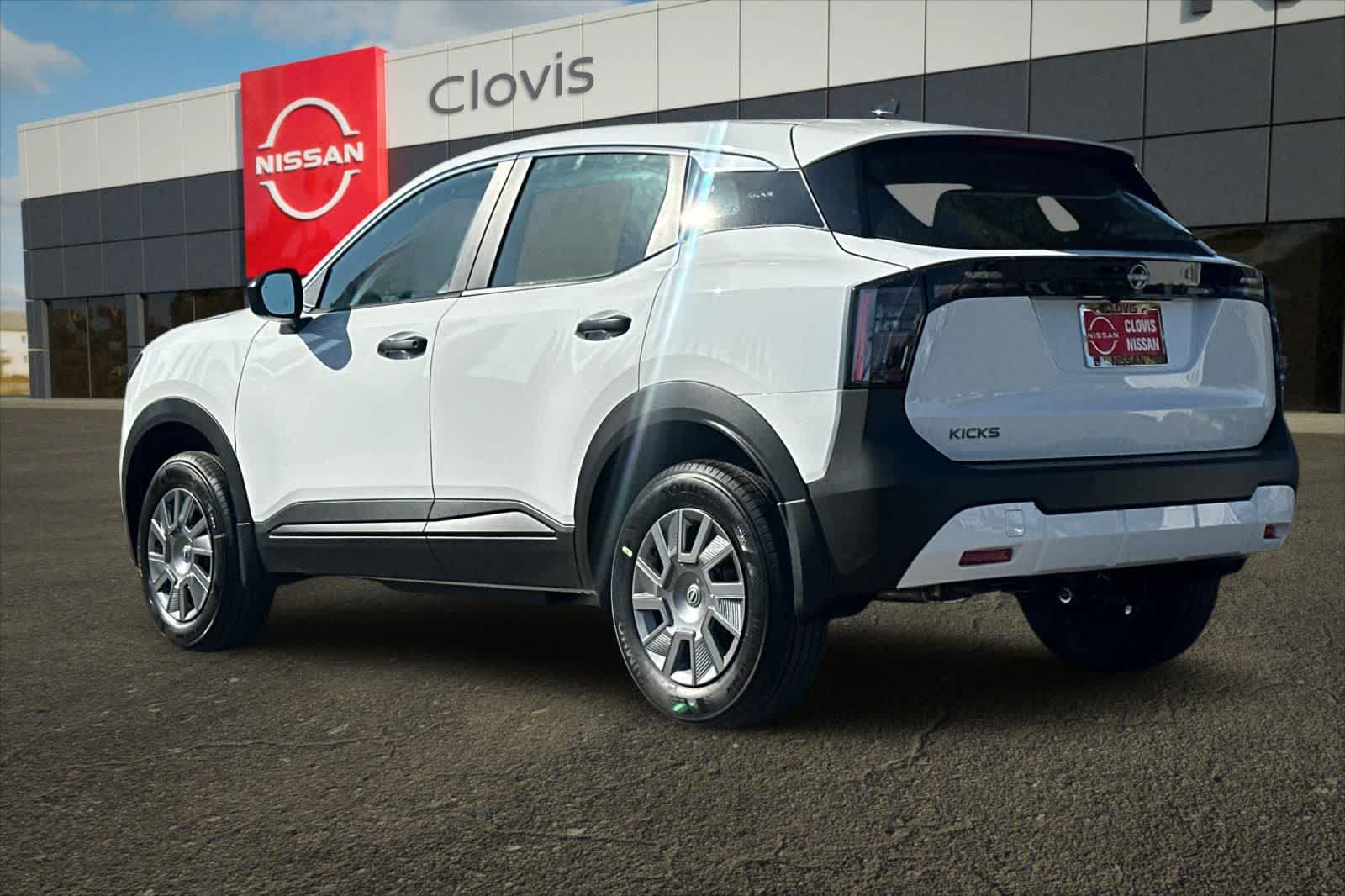 Thumbnail: 2026 Nissan Kicks - 7