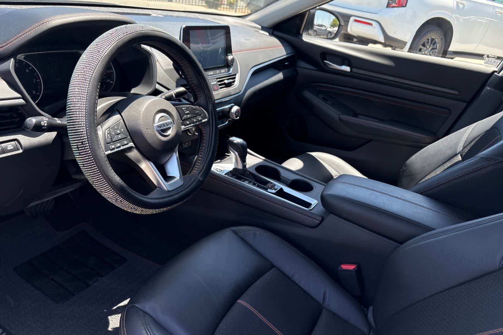 Thumbnail: 2022 Nissan Altima - 14