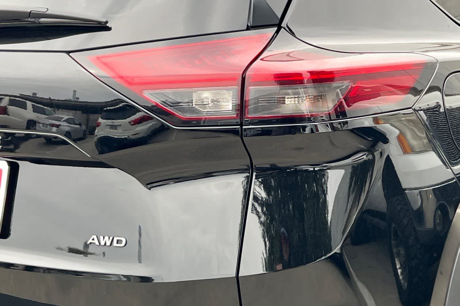 Thumbnail: 2025 Nissan Rogue - 13