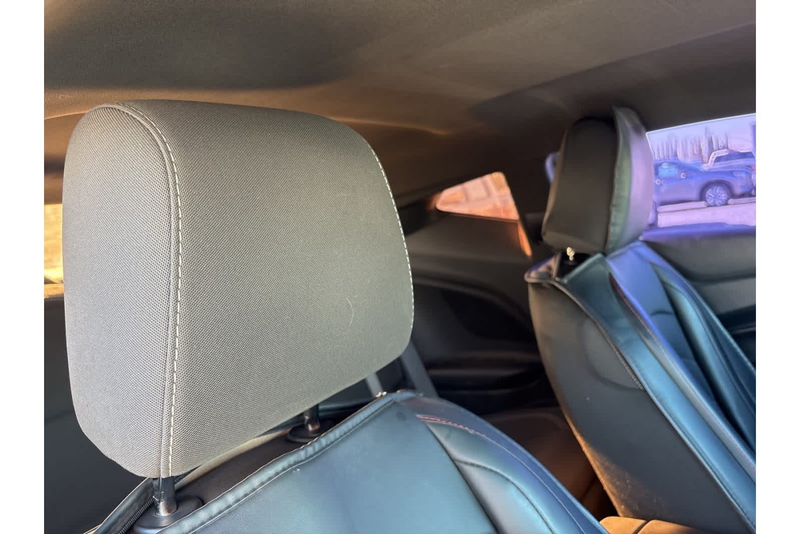 Thumbnail: 2018 Chevrolet Camaro - 15