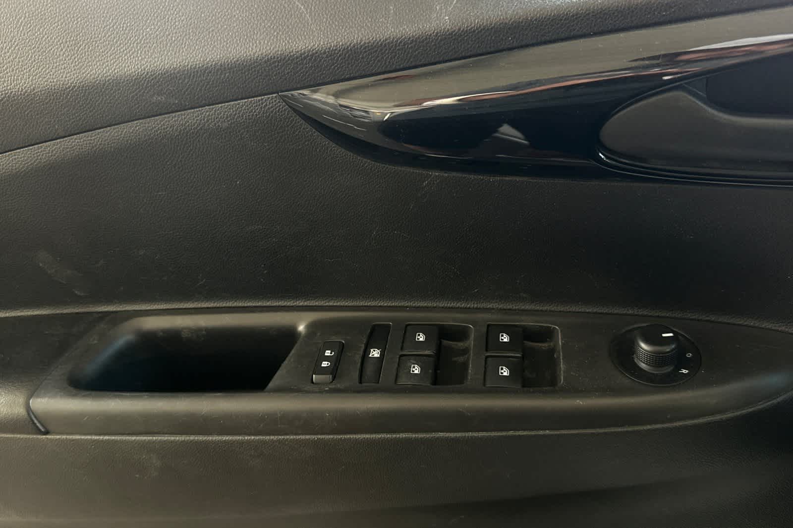 Thumbnail: 2021 Chevrolet Spark - 15