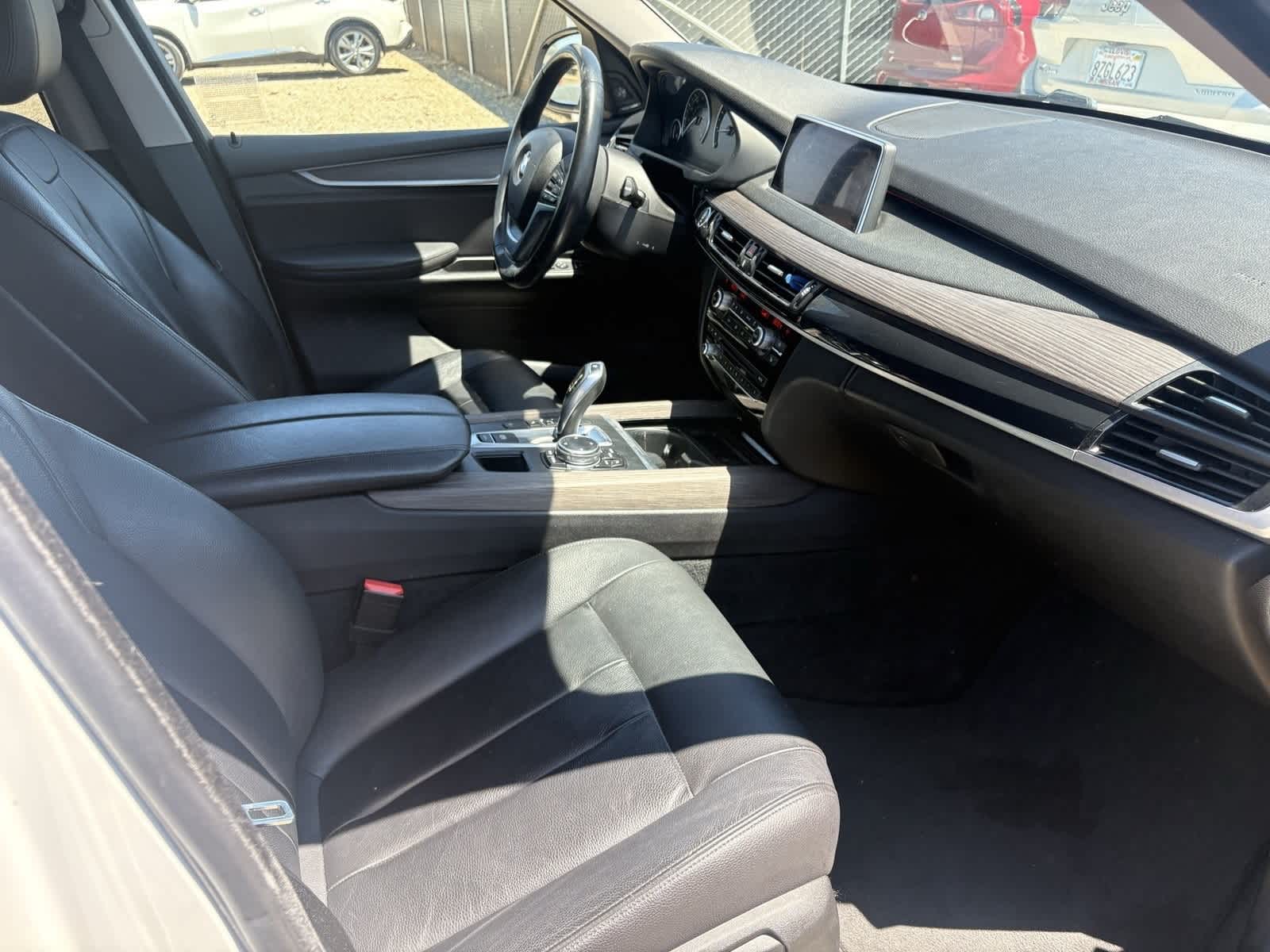Thumbnail: 2015 BMW X5 - 9