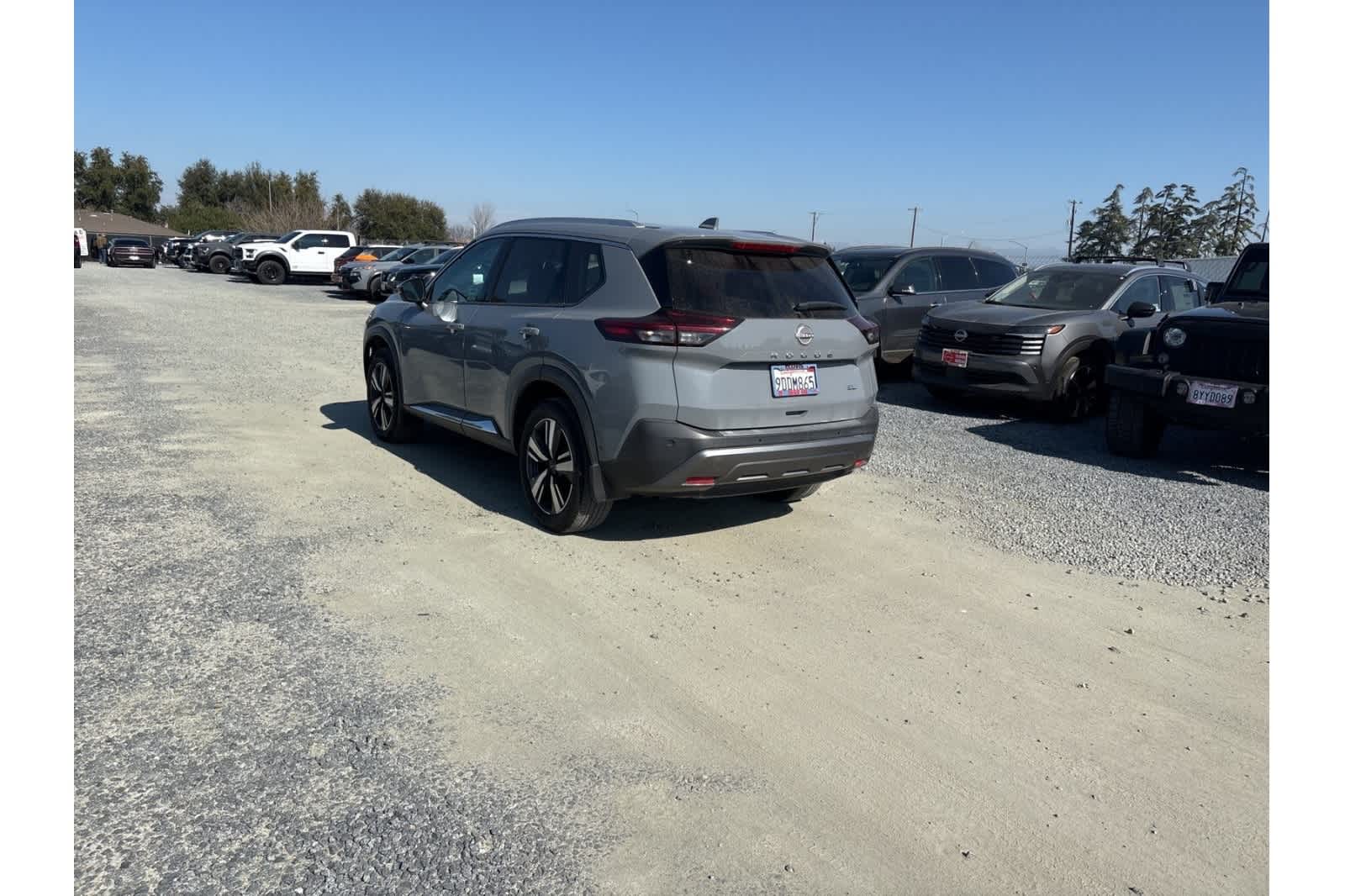 Thumbnail: 2023 Nissan Rogue - 17