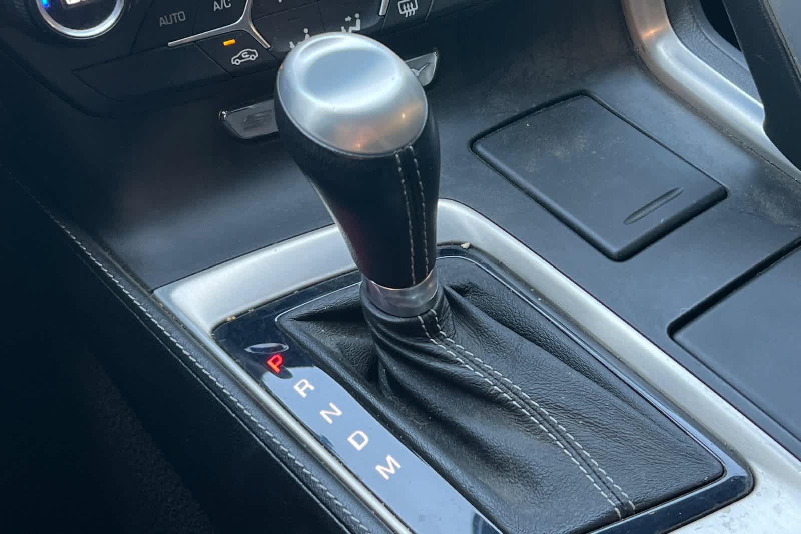 Thumbnail: 2014 Chevrolet Corvette - 23