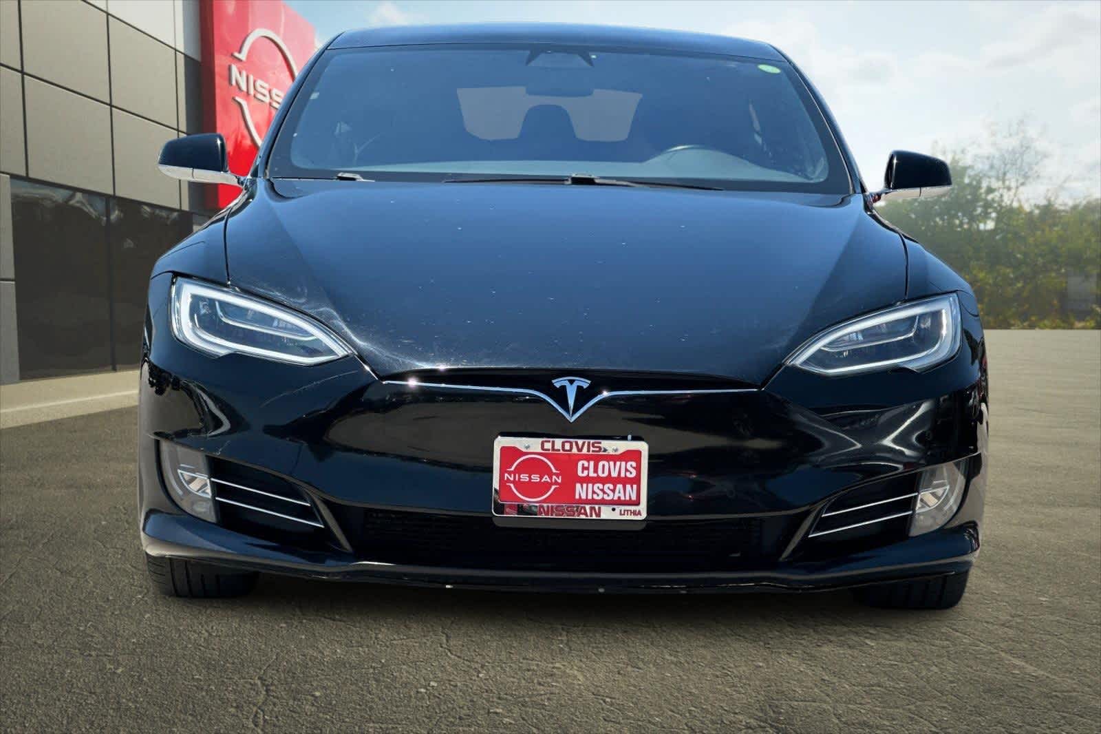 Thumbnail: 2018 Tesla Model S - 11