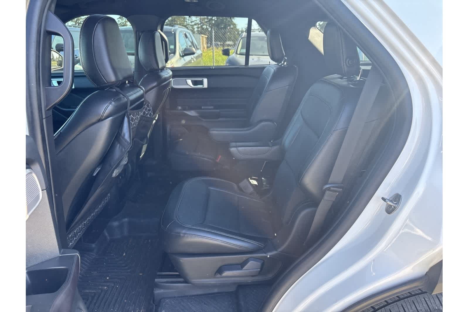 Thumbnail: 2020 Ford Explorer - 5