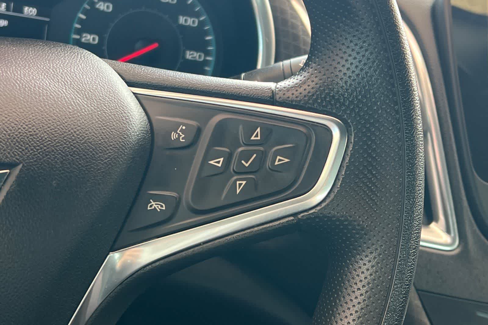 Thumbnail: 2019 Chevrolet Malibu - 28