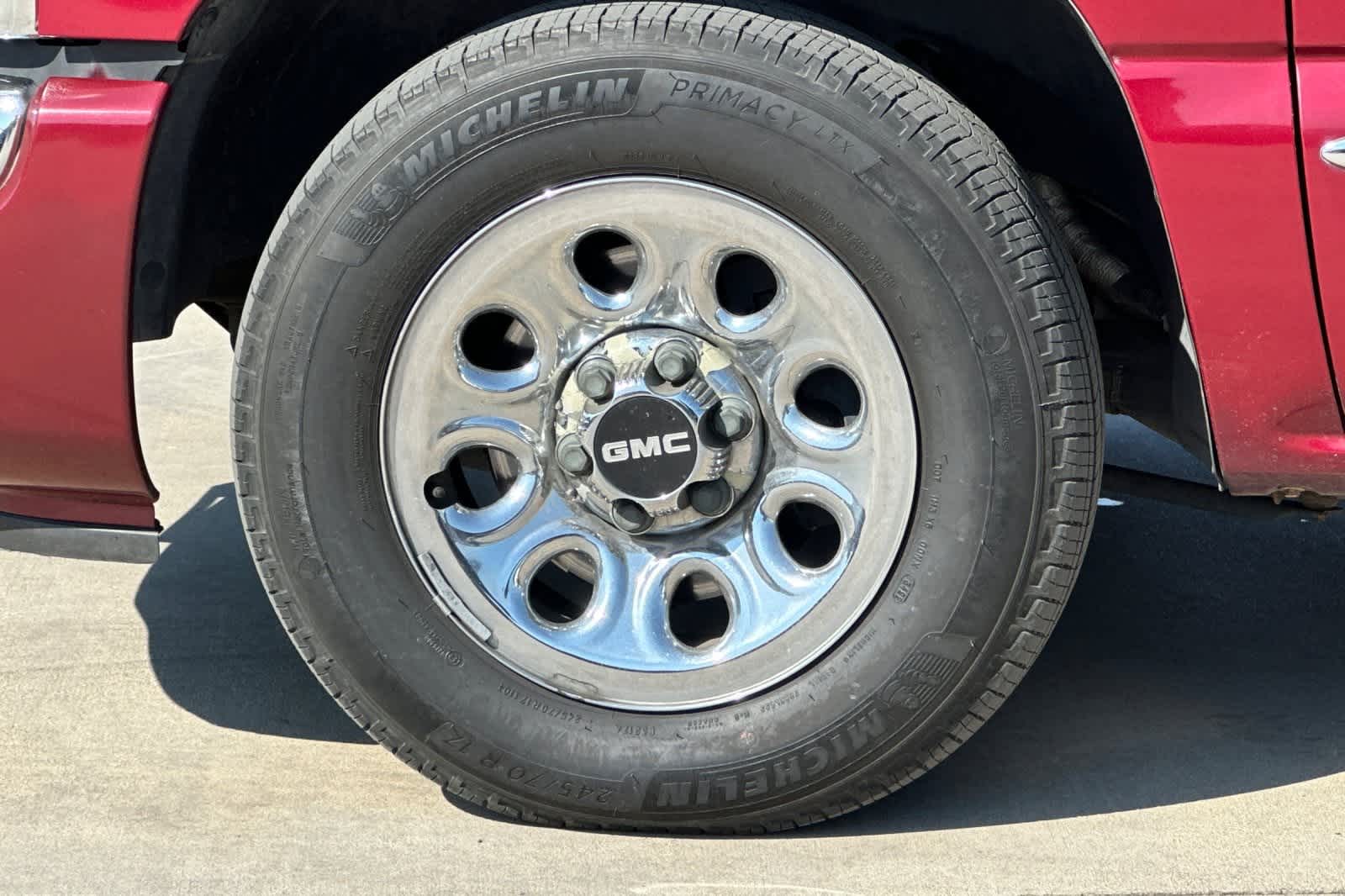 Thumbnail: 2005 GMC Sierra 1500 - 12