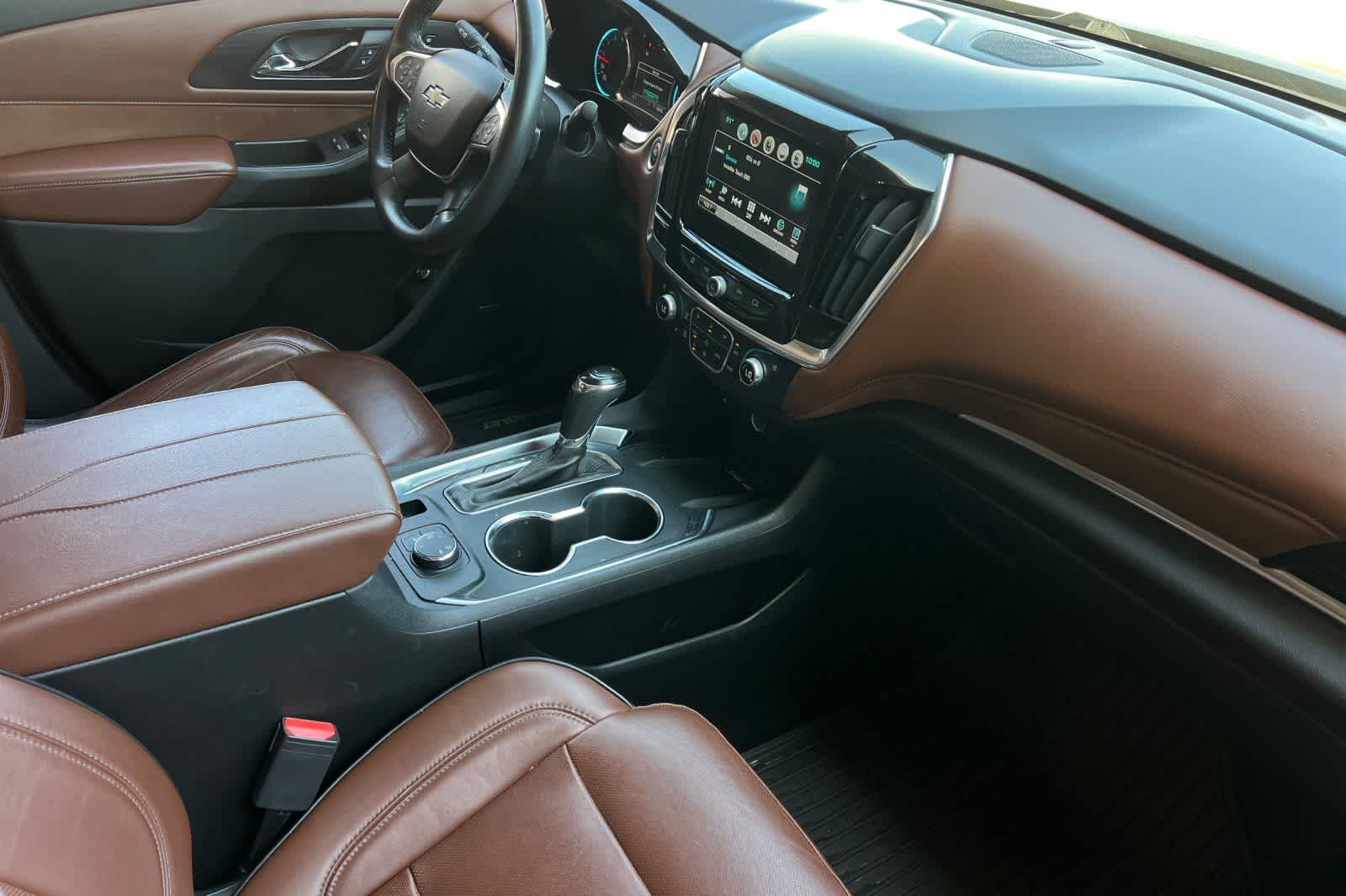 Thumbnail: 2018 Chevrolet Traverse - 19
