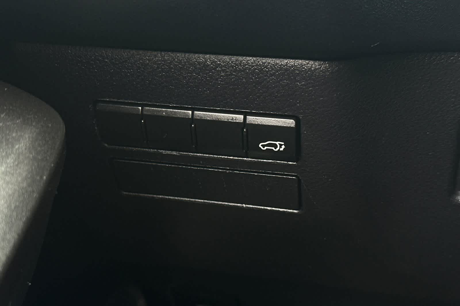 Thumbnail: 2015 Lexus NX - 32