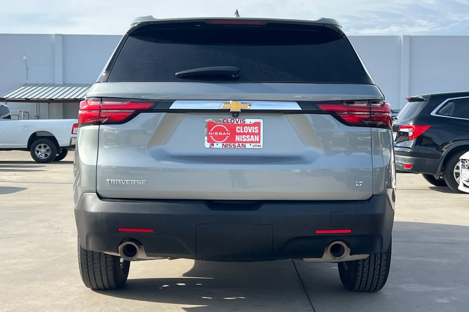 Thumbnail: 2023 Chevrolet Traverse - 8