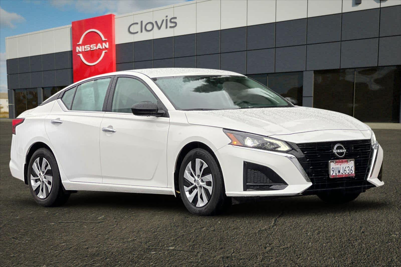 Thumbnail: 2025 Nissan Altima - 10