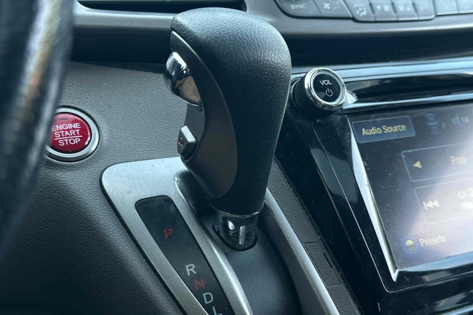 Thumbnail: 2015 Honda Odyssey - 24