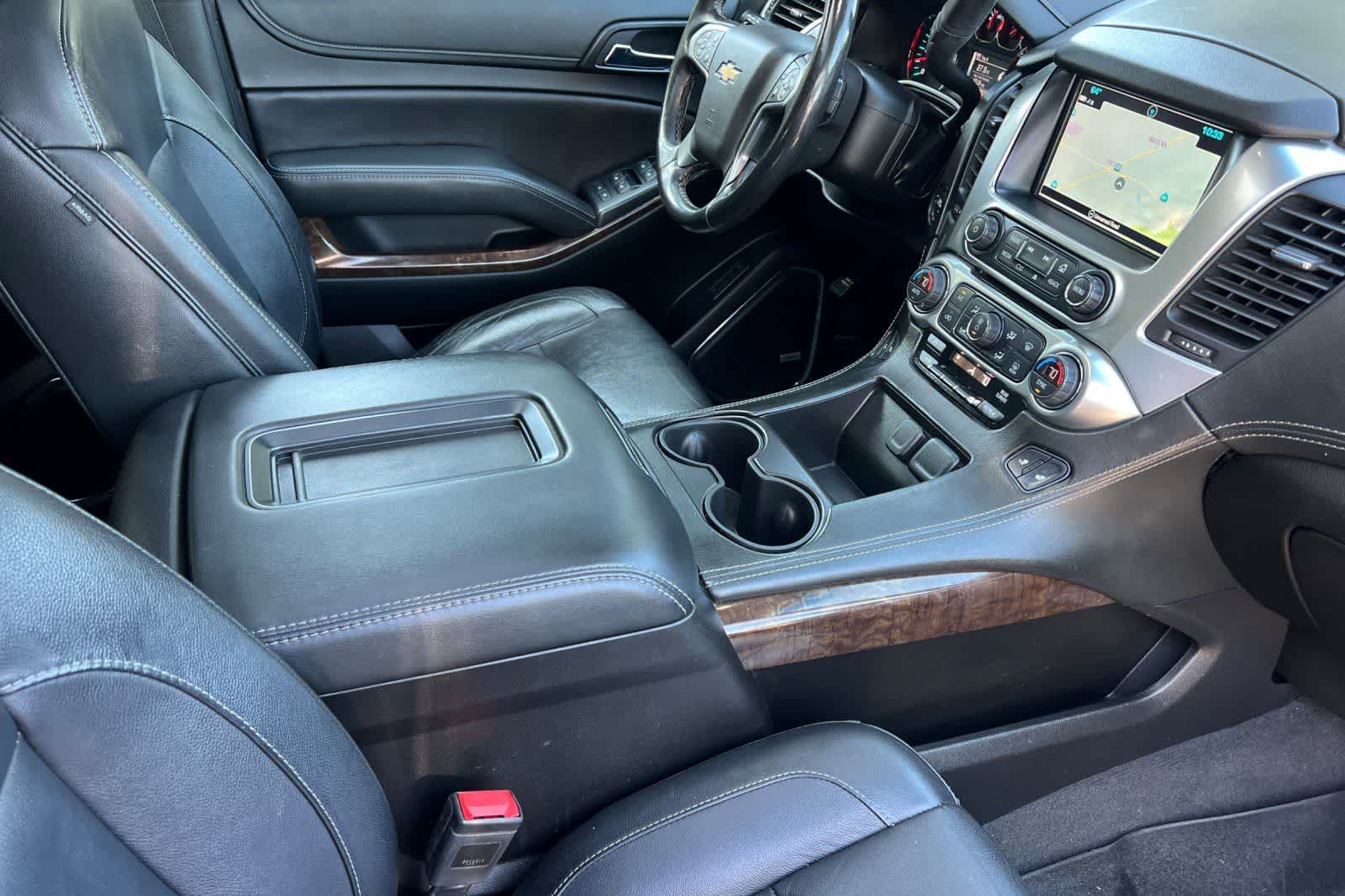 Thumbnail: 2019 Chevrolet Suburban - 18