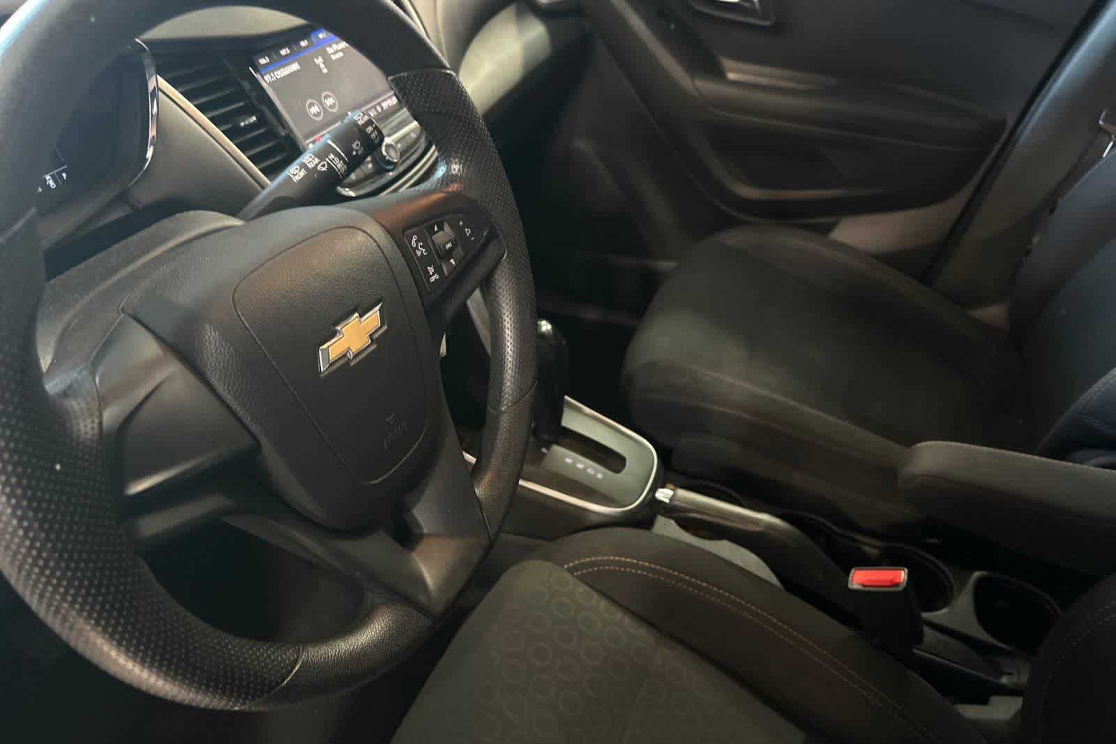 Thumbnail: 2020 Chevrolet Trax - 14