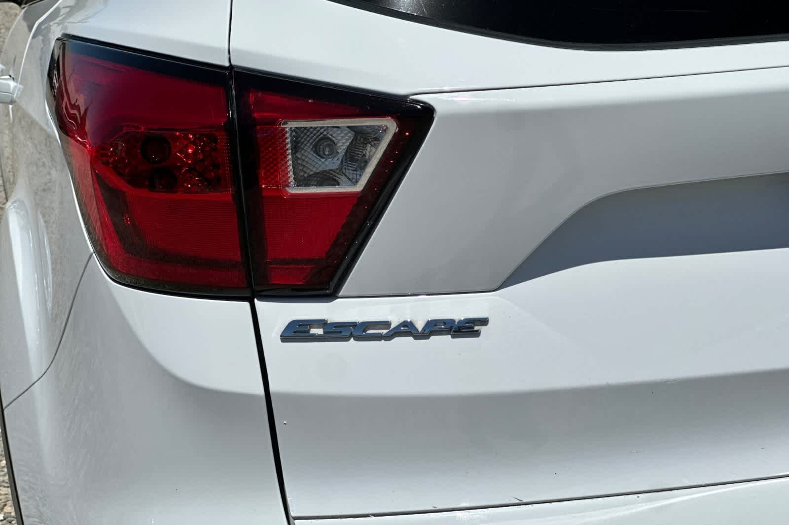 Thumbnail: 2019 Ford Escape - 13