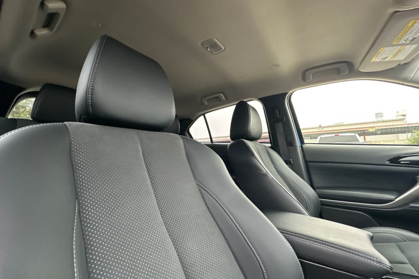 Thumbnail: 2025 Mitsubishi Eclipse Cross - 19