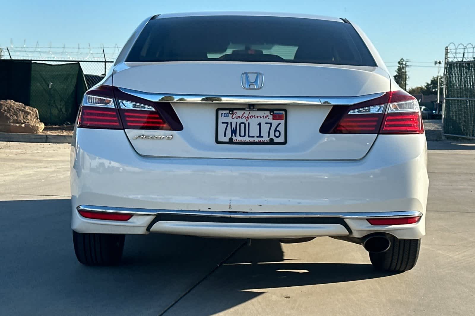 Thumbnail: 2017 Honda Accord - 8