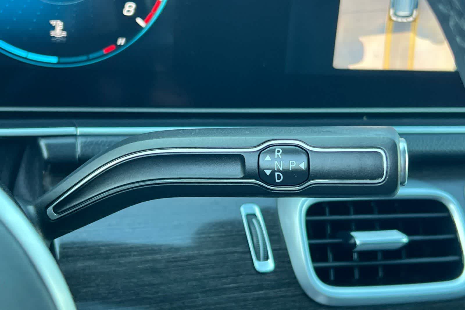 Thumbnail: 2020 Mercedes-Benz GLE - 29