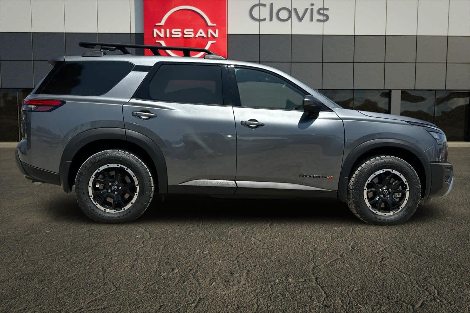 Thumbnail: 2025 Nissan Pathfinder - 9