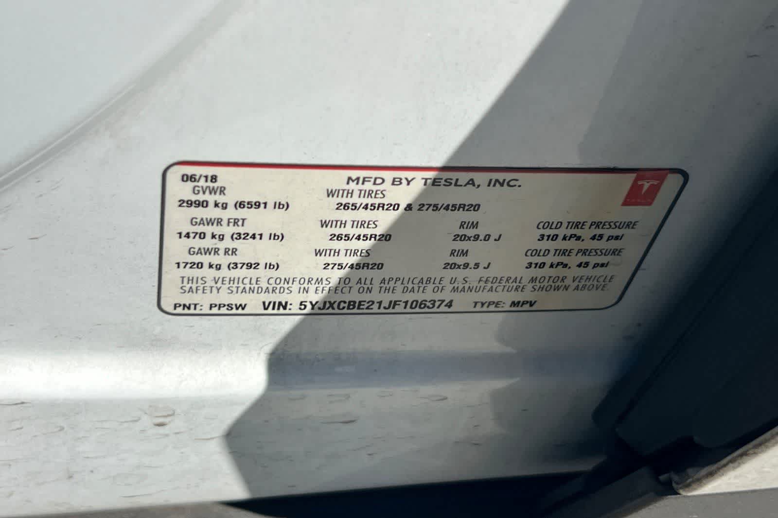 Thumbnail: 2018 Tesla Model X - 31