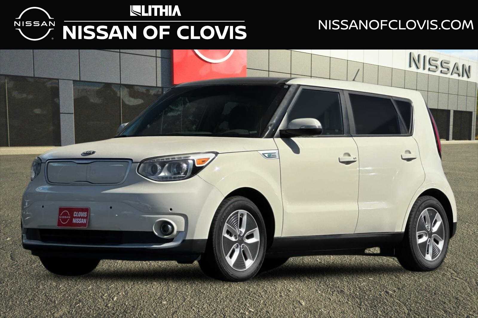 Thumbnail: 2017 Kia Soul EV - 1