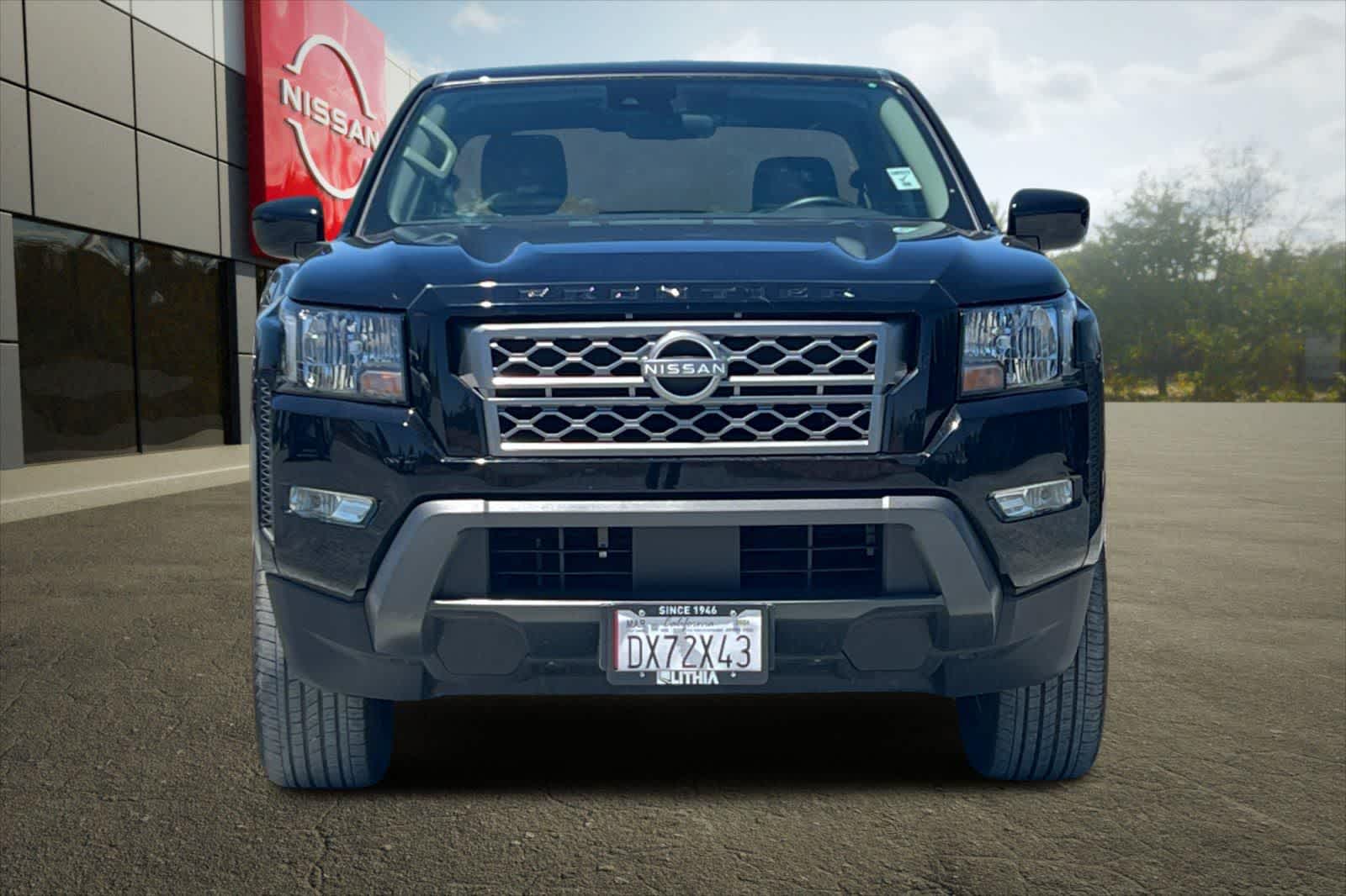 Thumbnail: 2024 Nissan Frontier - 10