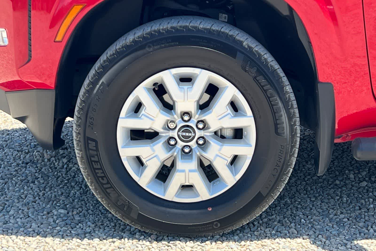 Thumbnail: 2023 Nissan Frontier - 12