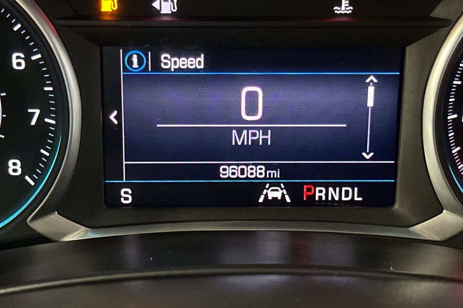 Thumbnail: 2021 Chevrolet Equinox - 25