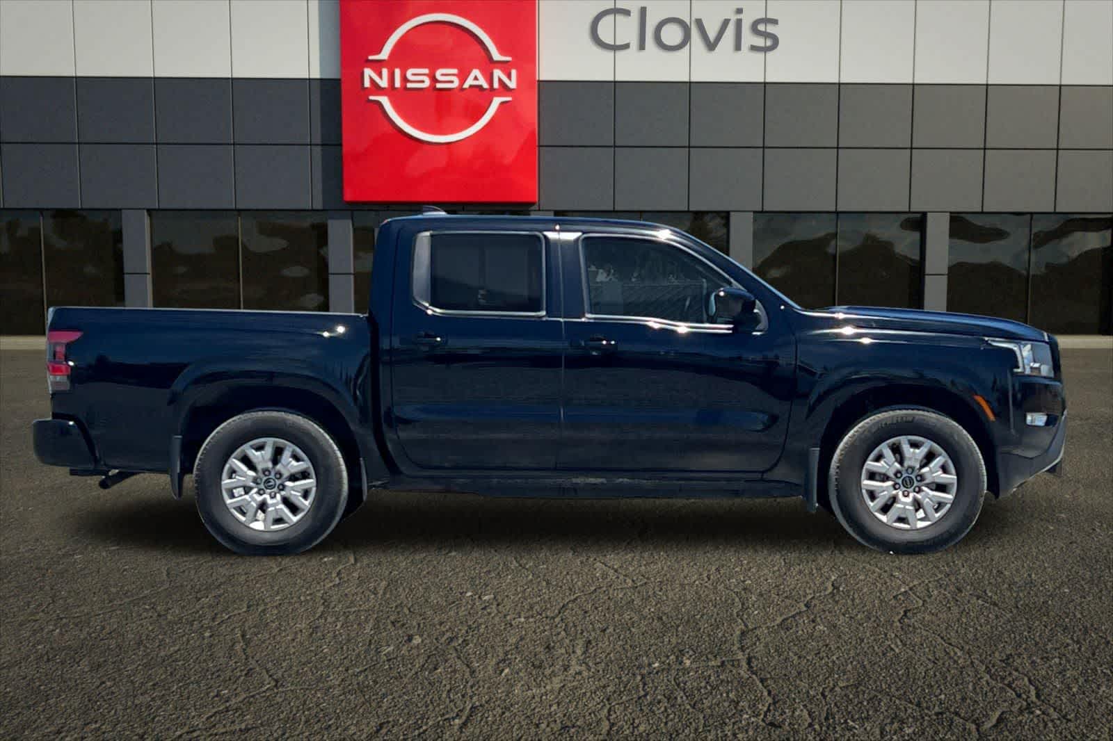 Thumbnail: 2024 Nissan Frontier - 8