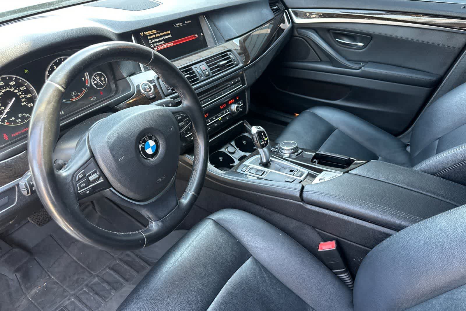 Thumbnail: 2015 BMW 5 Series - 14