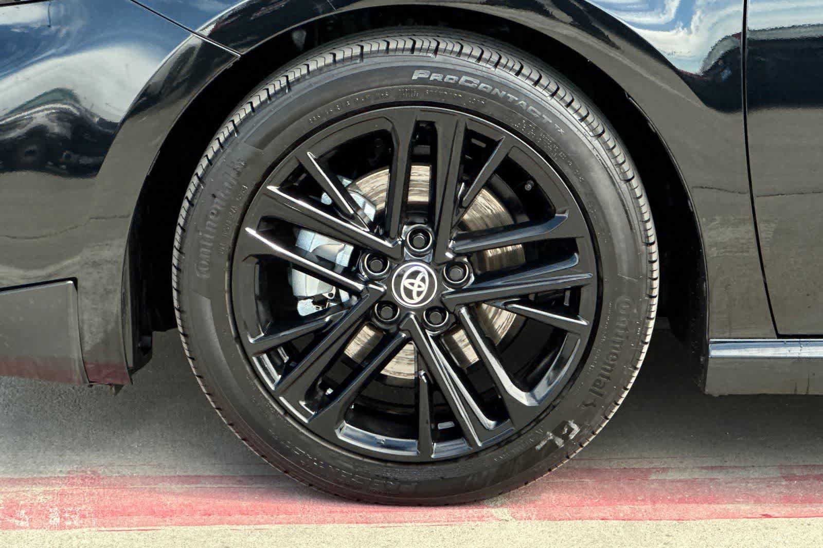 Thumbnail: 2025 Toyota Camry - 33