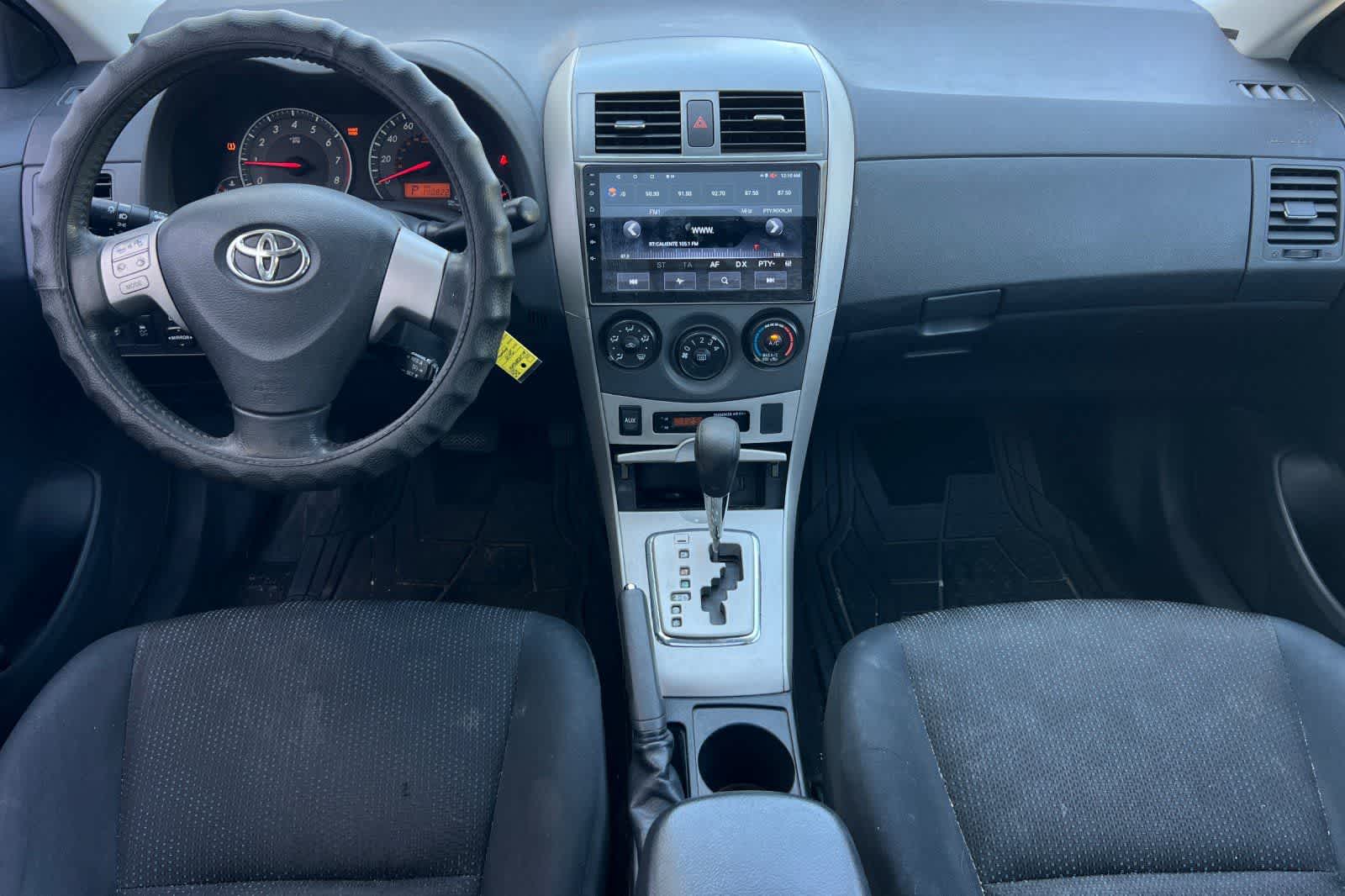 Thumbnail: 2010 Toyota Corolla - 4