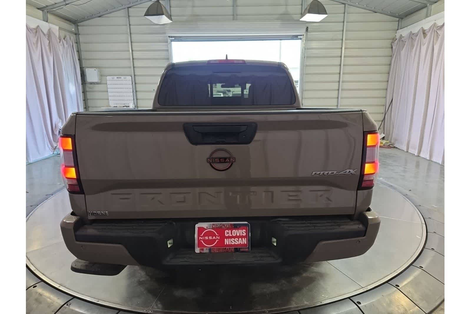 Thumbnail: 2023 Nissan Frontier - 9