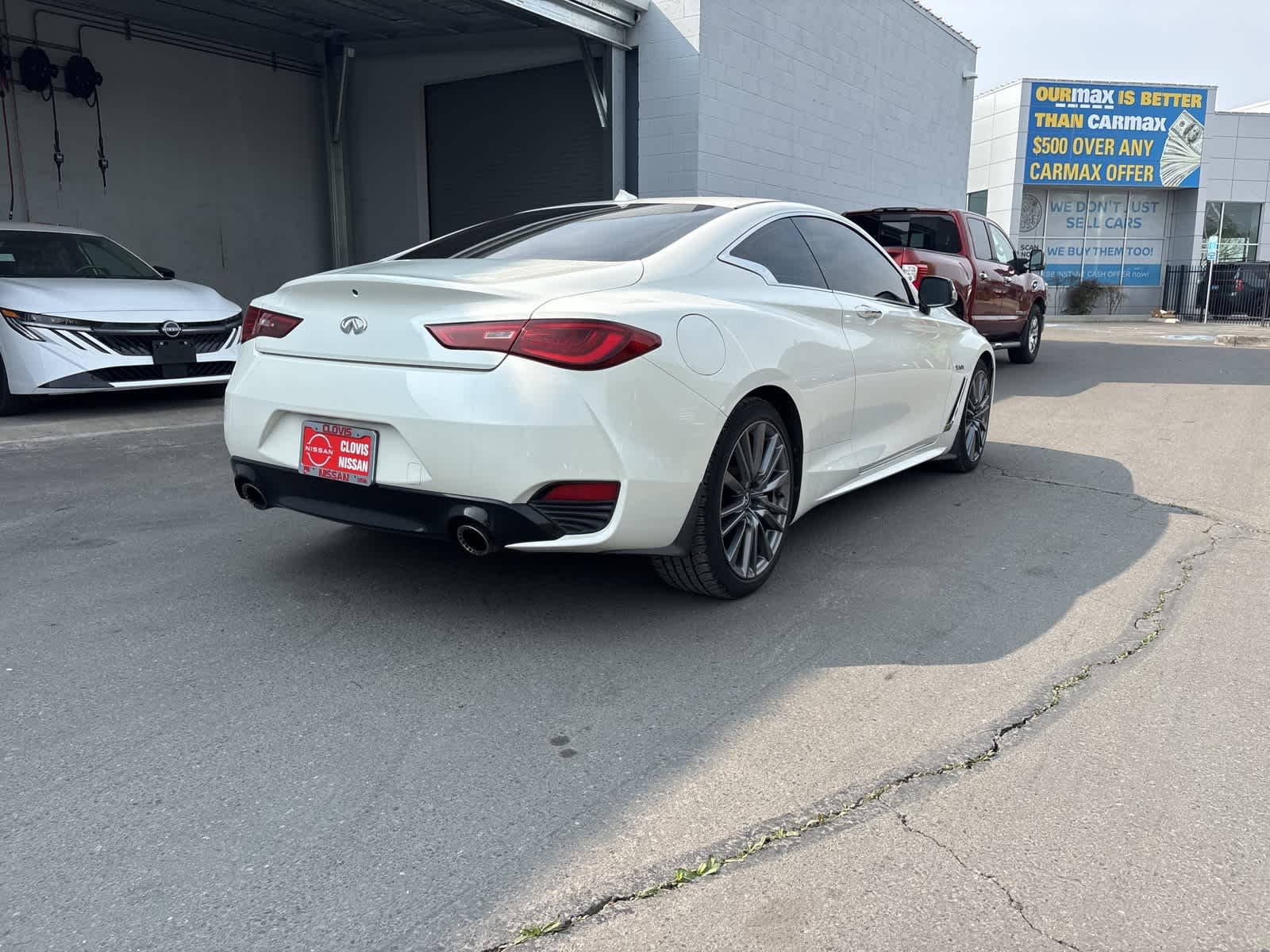 Thumbnail: 2017 INFINITI  - 6