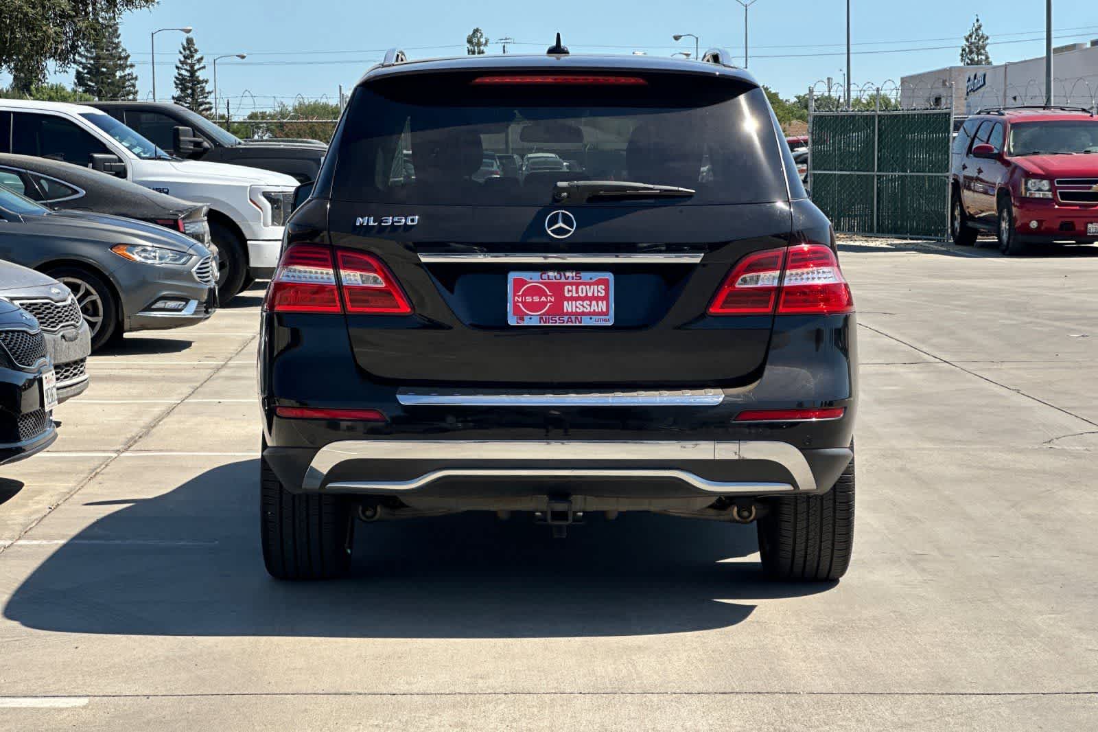 Thumbnail: 2015 Mercedes-Benz M-Class - 8