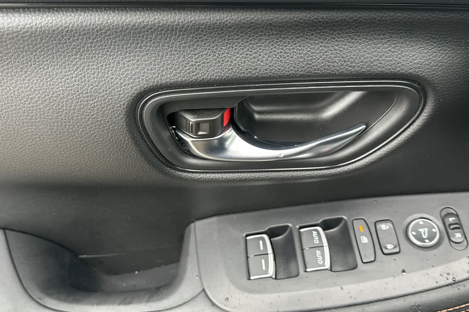 Thumbnail: 2024 Honda HR-V - 13