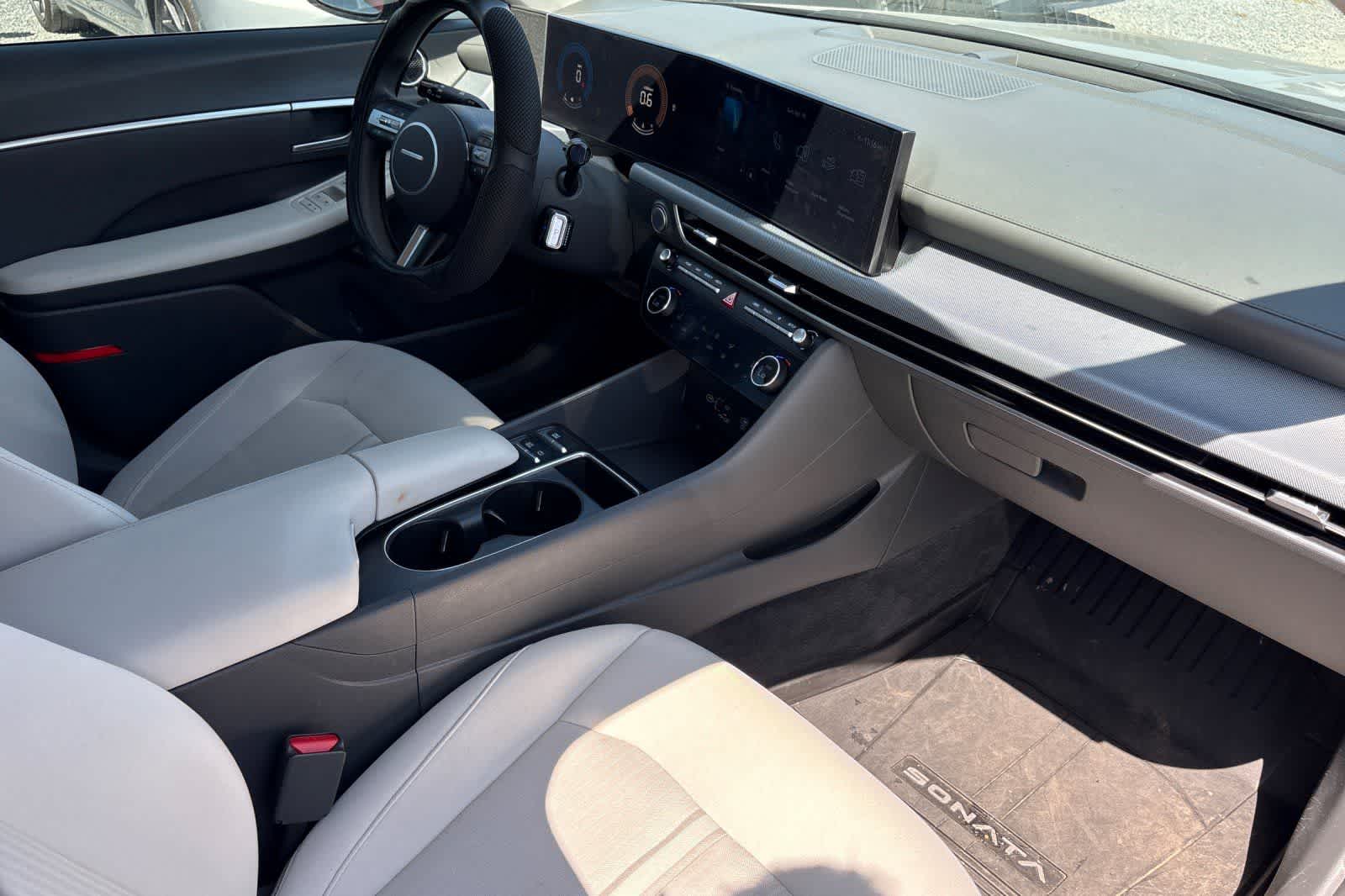 Thumbnail: 2024 Hyundai Sonata - 17