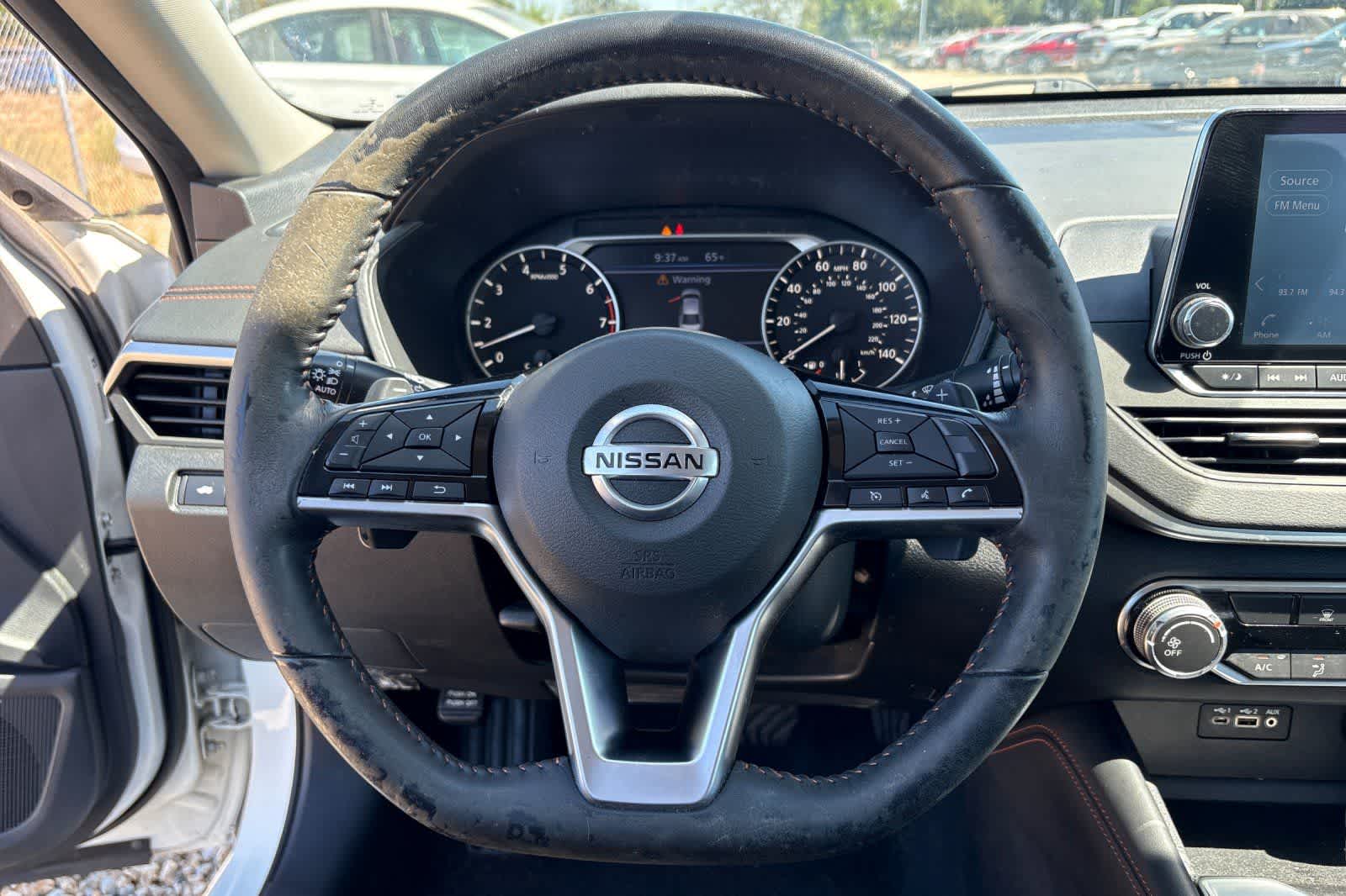 Thumbnail: 2020 Nissan Altima - 24