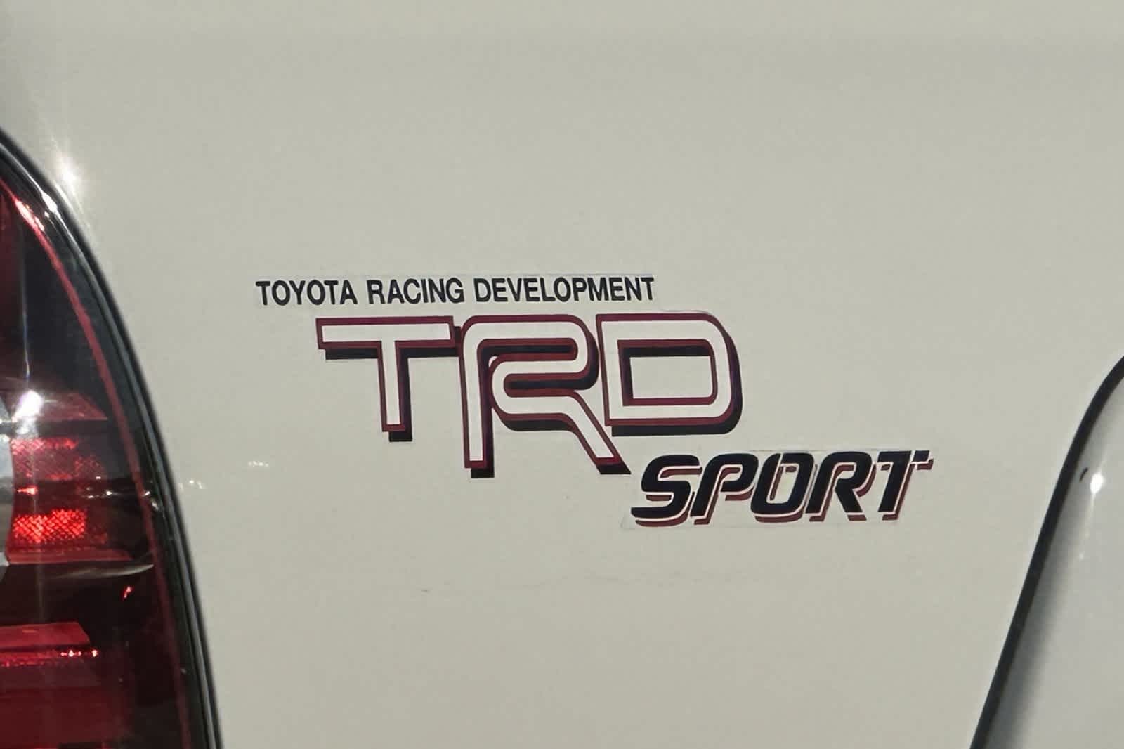 Thumbnail: 2011 Toyota Tacoma - 13