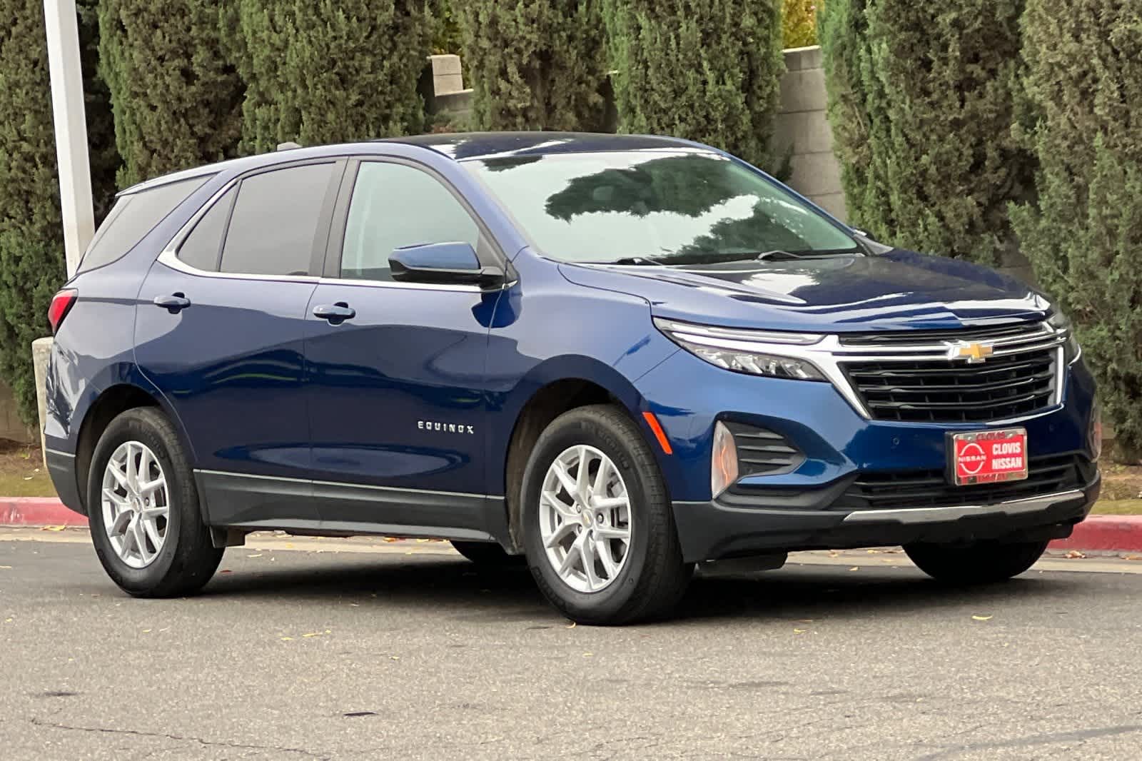 Thumbnail: 2023 Chevrolet Equinox - 10
