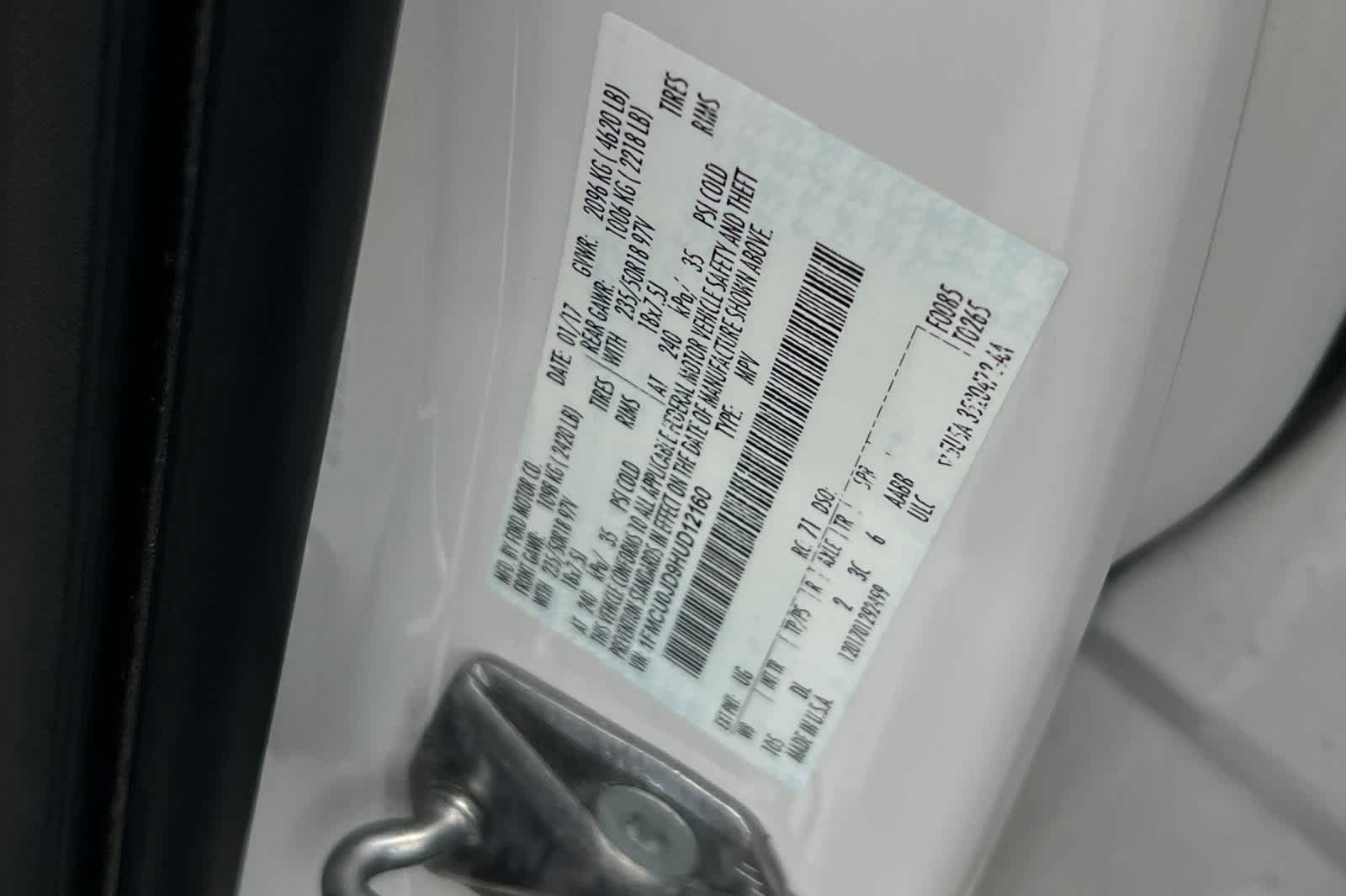 Thumbnail: 2017 Ford Escape - 31