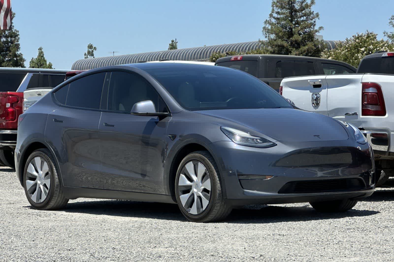 Thumbnail: 2020 Tesla Model Y - 10