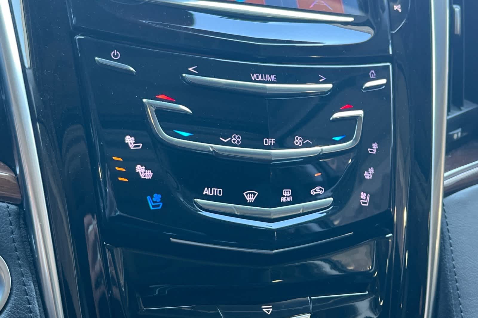 Thumbnail: 2020 Cadillac Escalade - 24
