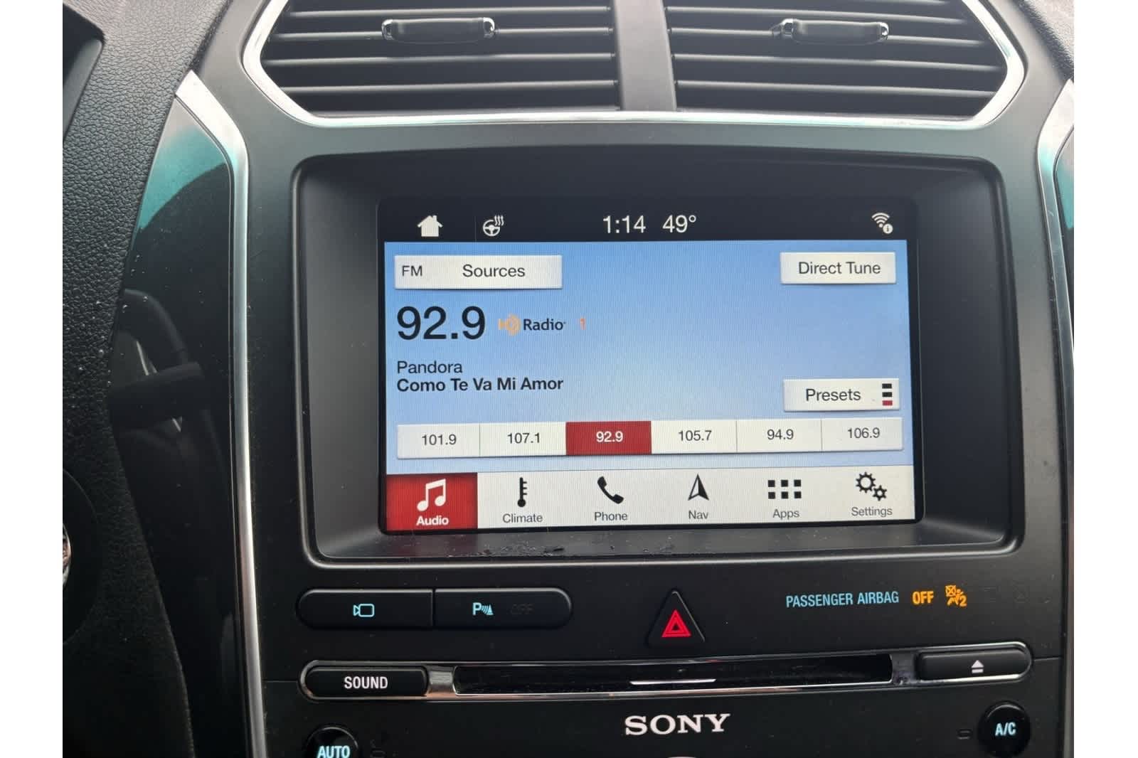 Thumbnail: 2018 Ford Explorer - 16